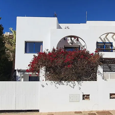 Agua 41 Holiday home *